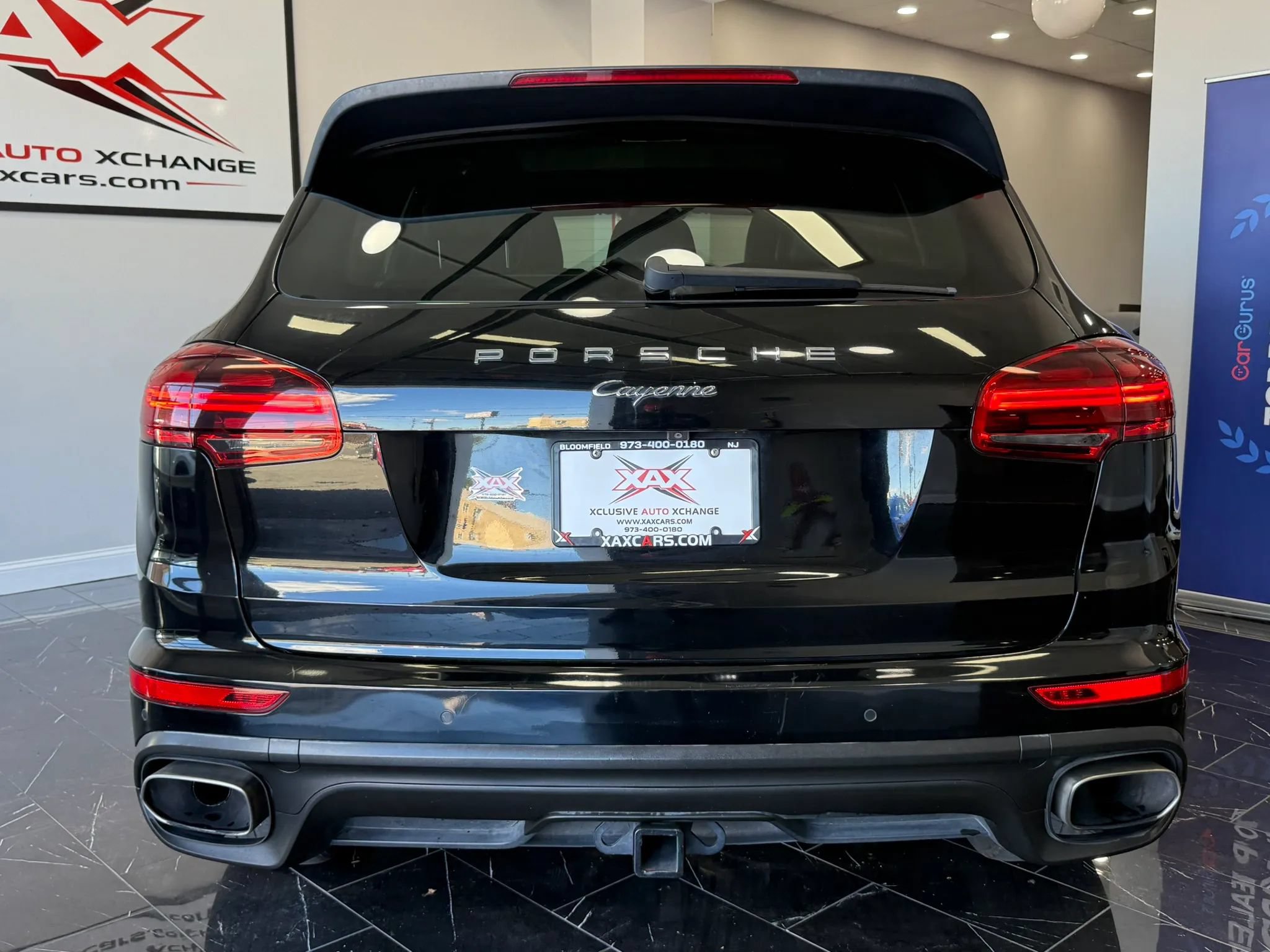 Used 2017 Porsche Cayenne Platinum Edition AWD/4WD image 5