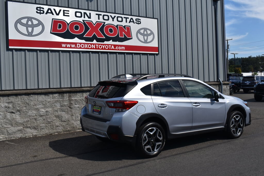 Used 2020 Subaru Crosstrek 2.0i Limited w/ Moonroof Package w/Navigation AWD/4WD image 5