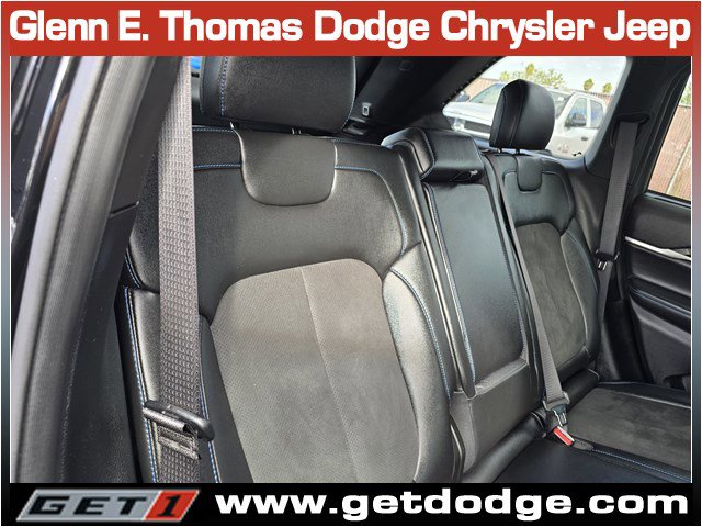 Used 2022 Jeep Grand Cherokee Trailhawk w/ Luxury Tech Group III image 29