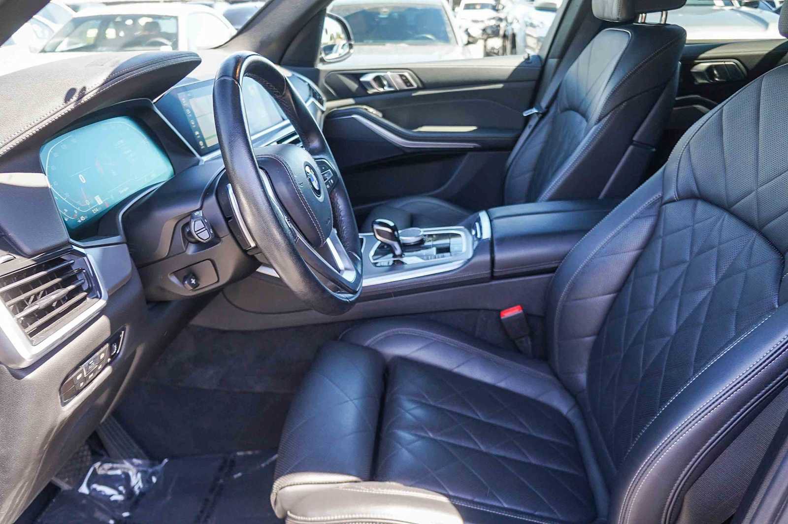Used 2023 BMW X5 xDrive40i w/ Parking Assistance Package AWD/4WD image 31