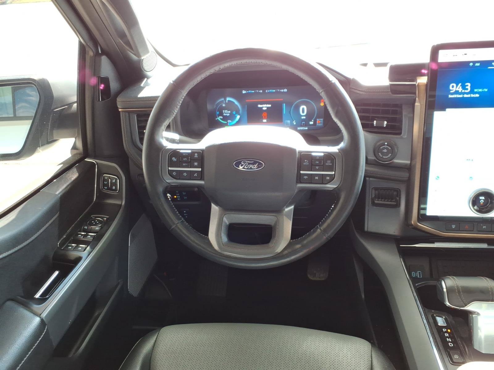 Used 2024 Ford F150 Lightning Lariat AWD/4WD image 17