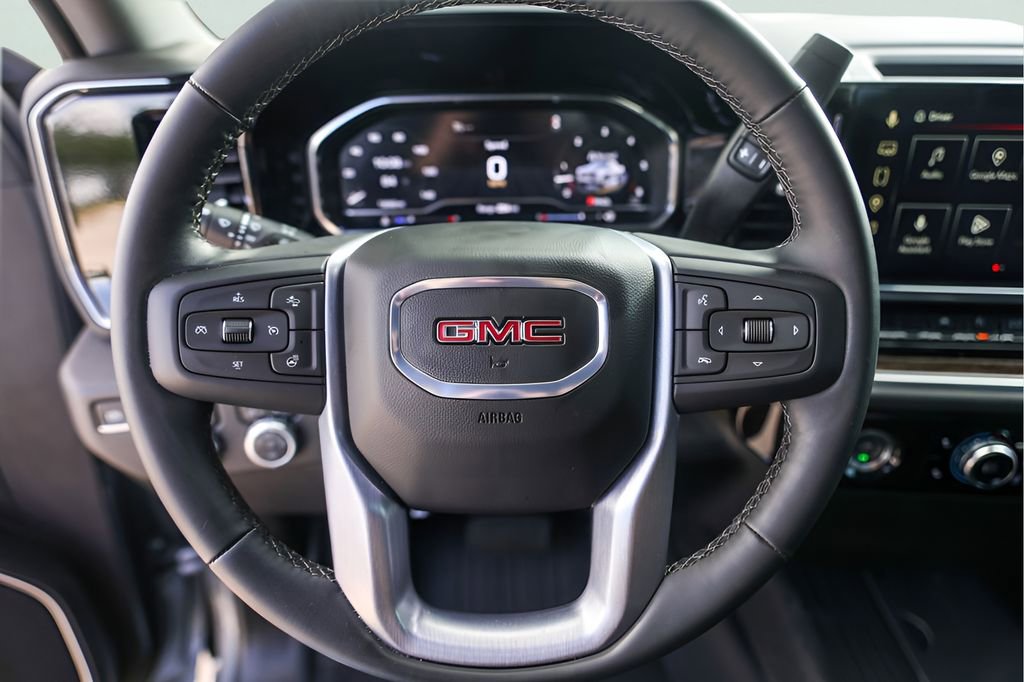 Used 2024 GMC Sierra 1500 Elevation image 15
