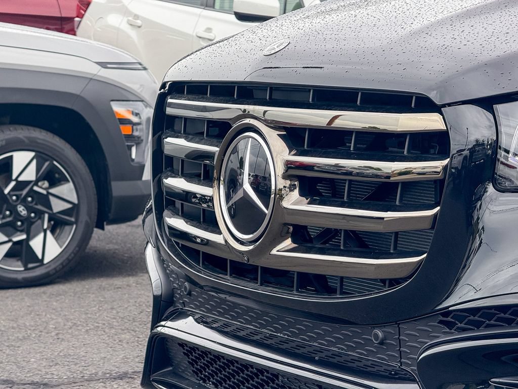 New 2026 Mercedes-Benz GLS 450 4MATIC image 3