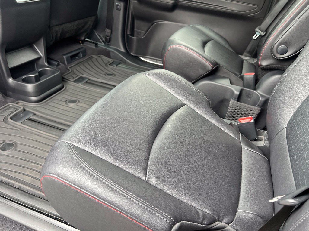 Certified 2025 Toyota Sienna XSE AWD/4WD image 18