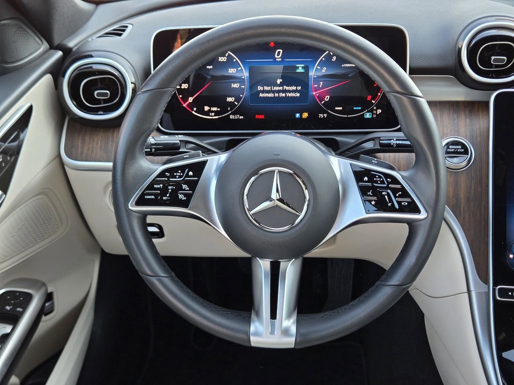 Used 2025 Mercedes-Benz C 300 4MATIC Sedan image 21