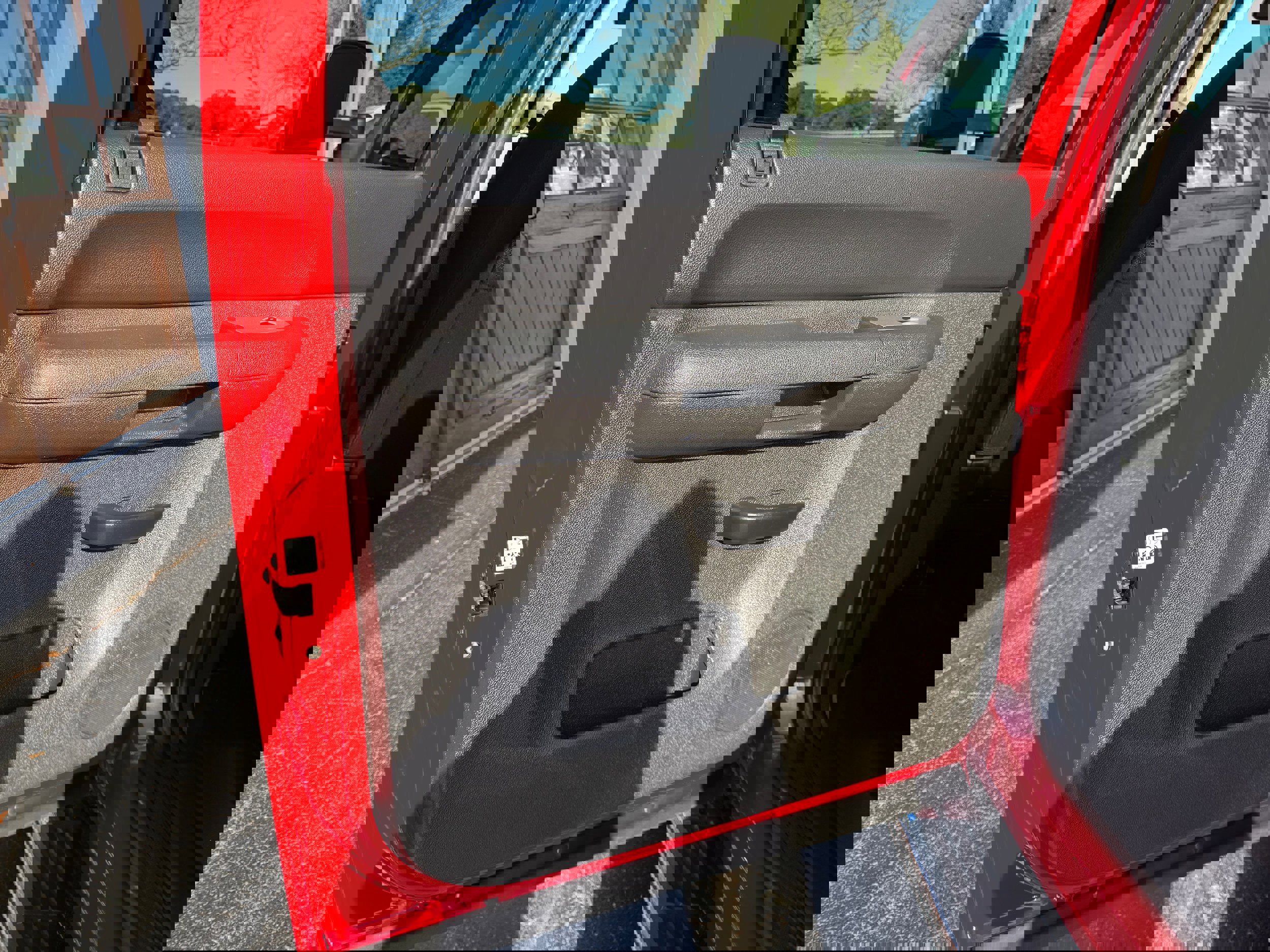 Used 2010 GMC Sierra 1500 SLE w/ Power Pack Plus image 29