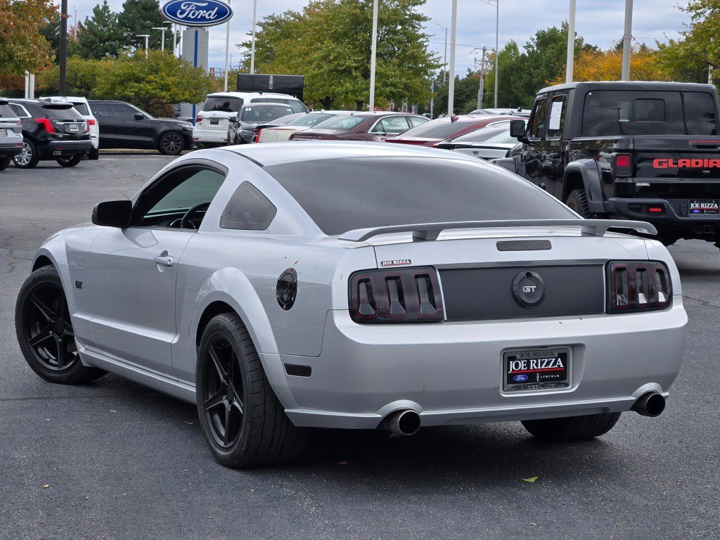Used 2006 Ford Mustang GT Premium image 11