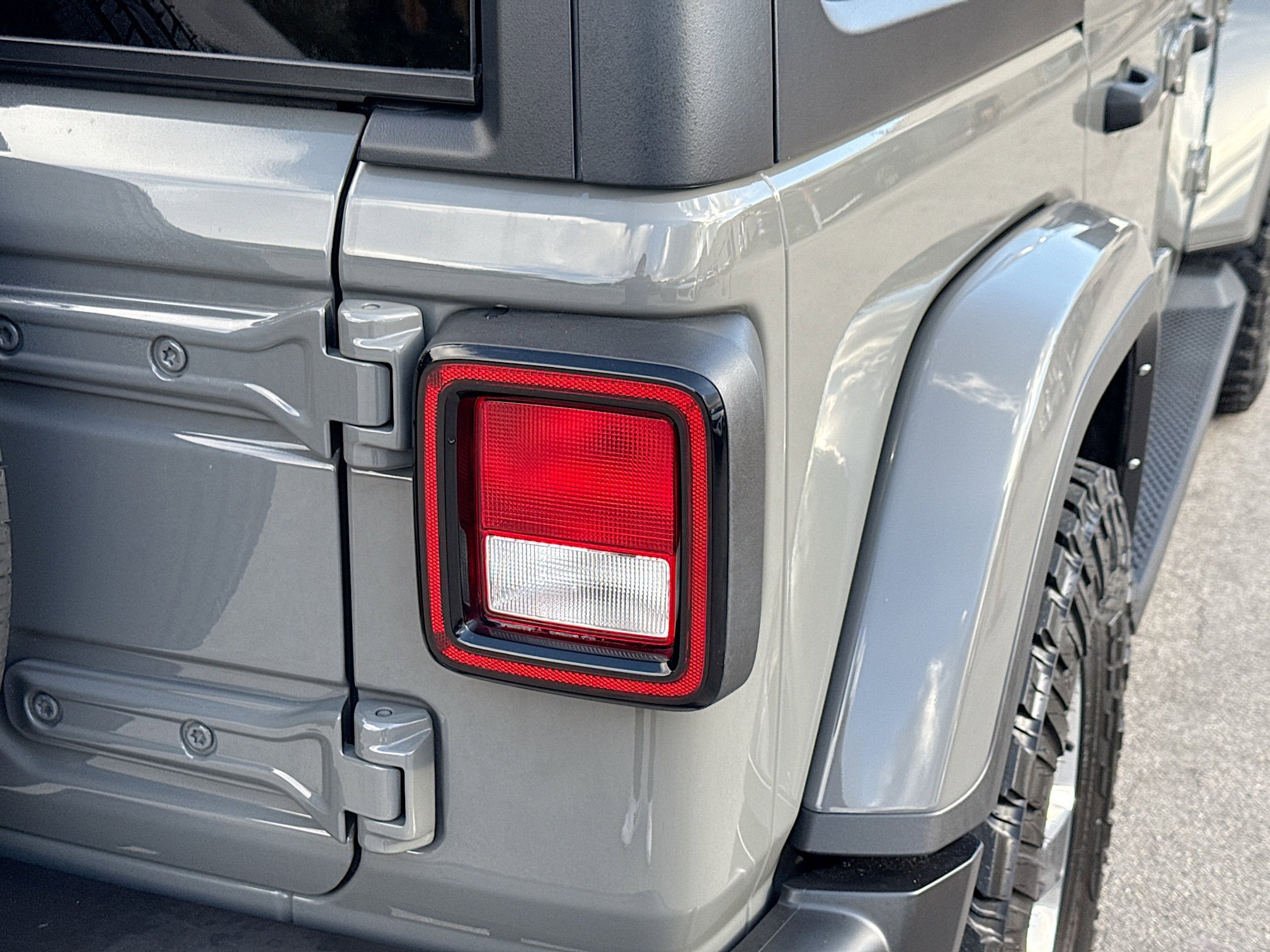 Used 2022 Jeep Wrangler Unlimited Sahara image 26