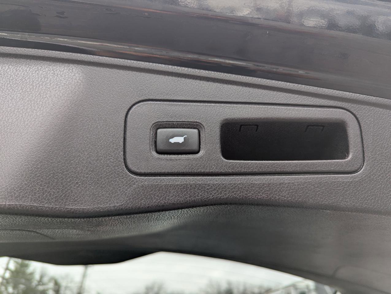 Used 2011 Acura MDX w/ Technology Package AWD/4WD image 54