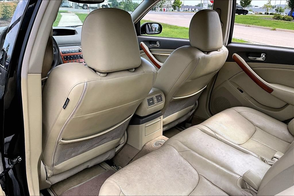 Used 2005 INFINITI G35 x Sedan w/ (P03) Premium Pkg C AWD/4WD image 30