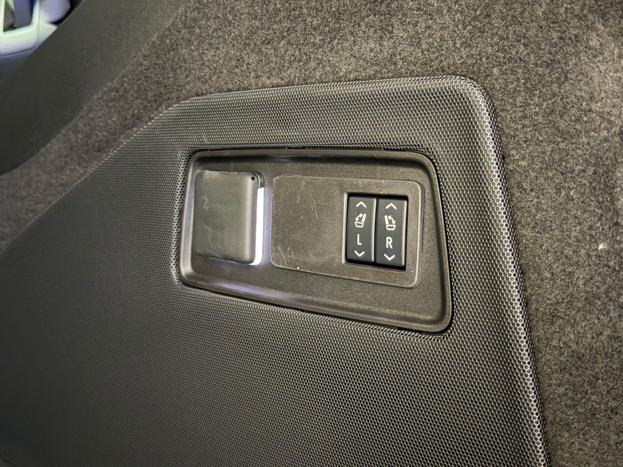 New 2026 Cadillac Escalade ESV Platinum Sport AWD/4WD image 61