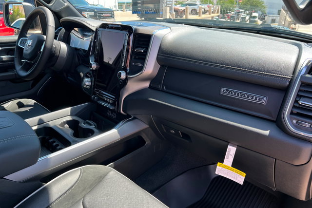 New 2026 RAM 1500 Laramie AWD/4WD image 23