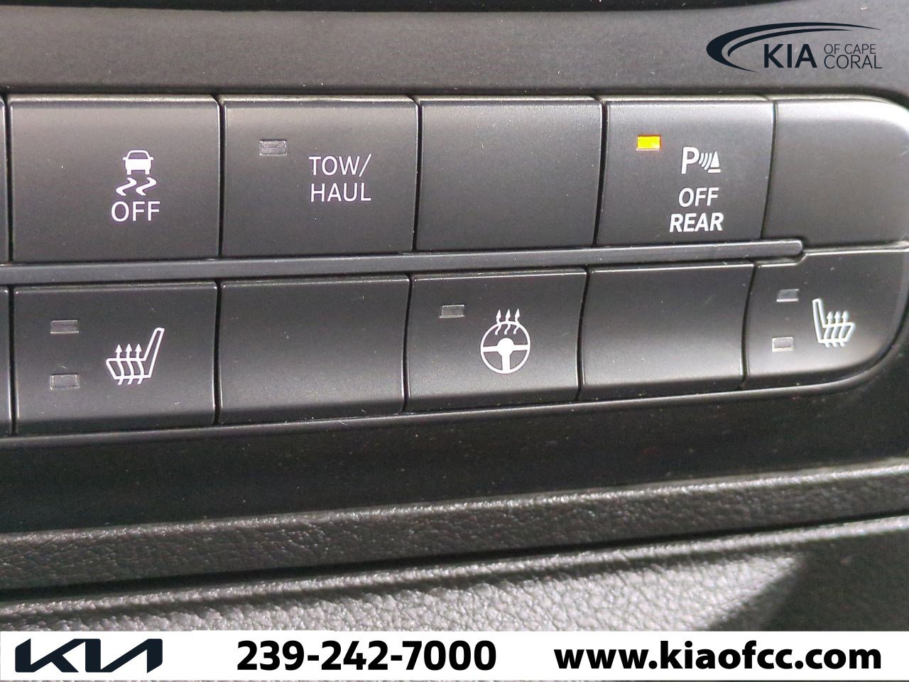 Used 2022 RAM 1500 Classic SLT w/ Electronics Convenience Group image 21