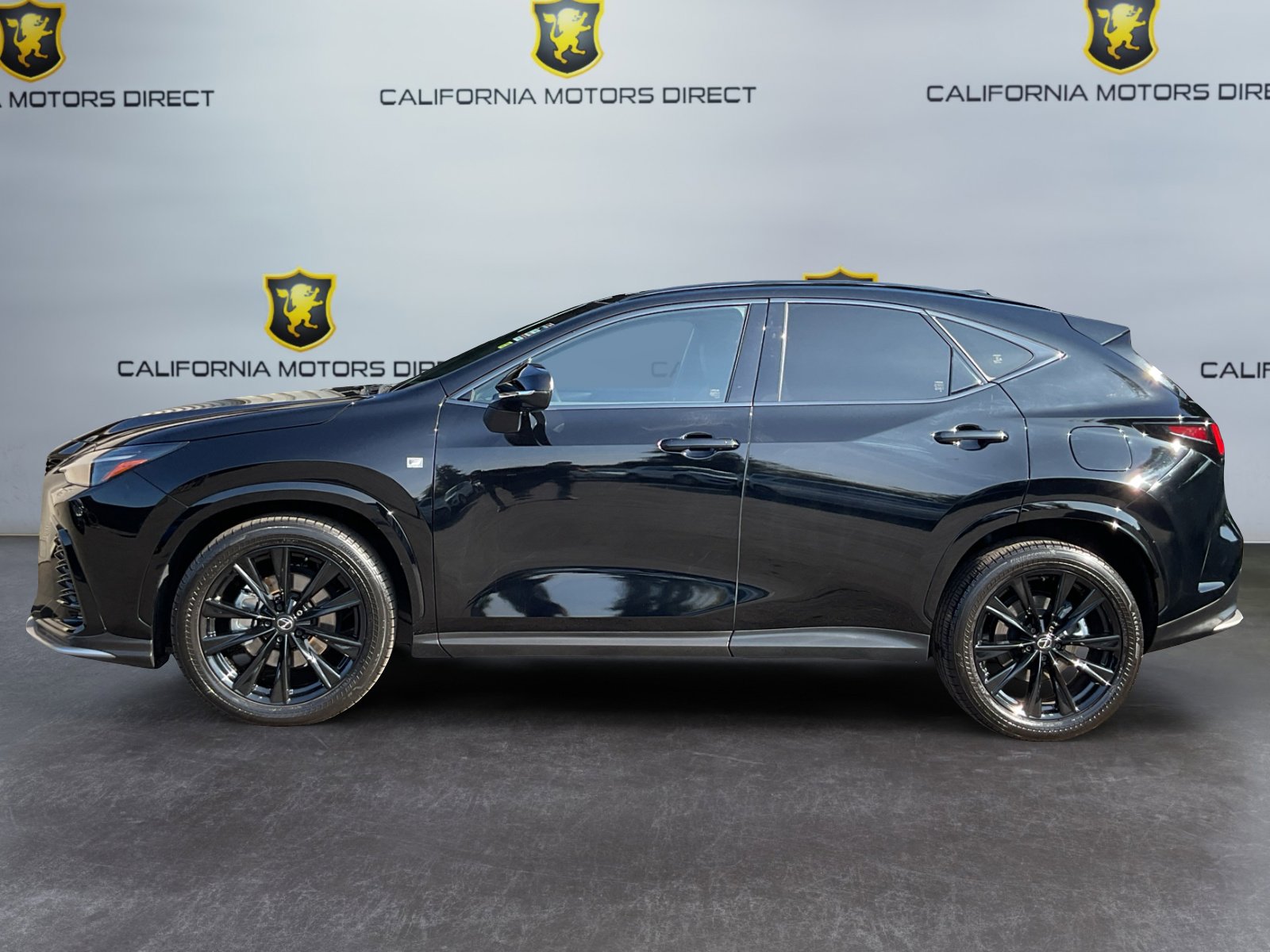 Used 2024 Lexus NX 450h+ F Sport w/ Vision Package image 8