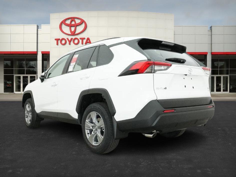 New 2025 Toyota RAV4 XLE image 14