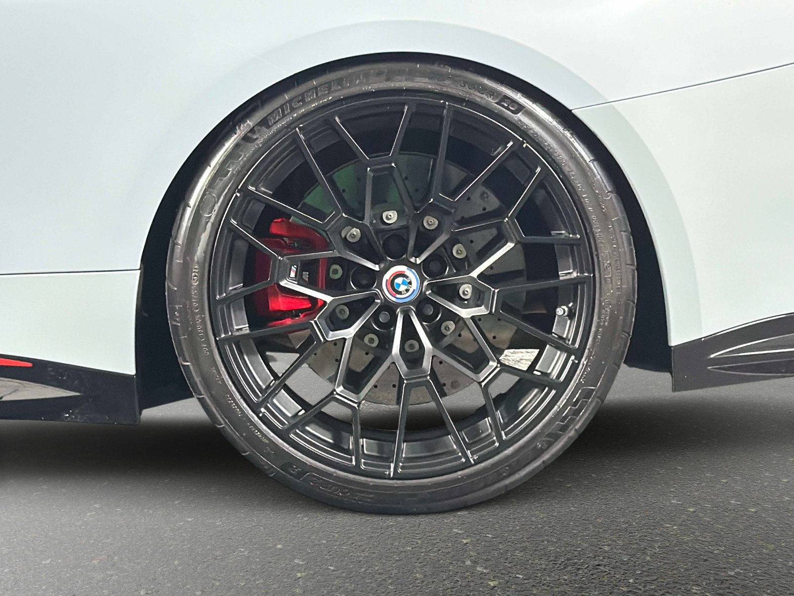 Used 2023 BMW M4 CSL RWD image 14