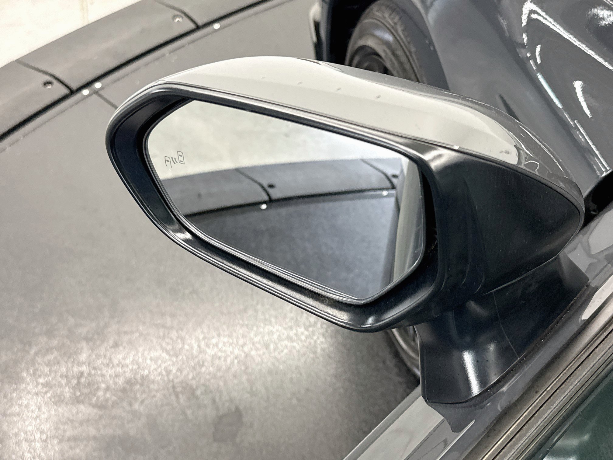 Used 2026 Toyota Camry SE FWD image 16