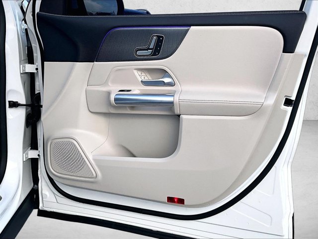 Certified 2022 Mercedes-Benz GLA 250 image 19