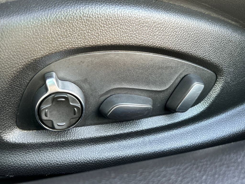 Used 2017 Cadillac ATS Luxury image 16