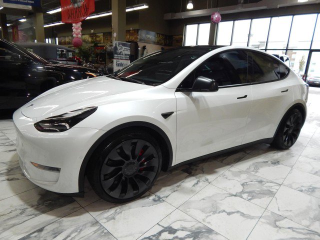 Used 2021 Tesla Model Y Performance image 10
