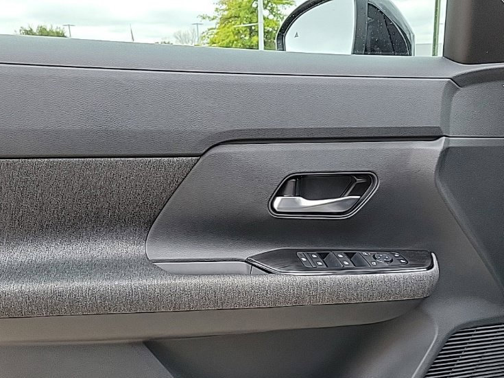 New 2027 Nissan Kicks SV AWD/4WD image 25