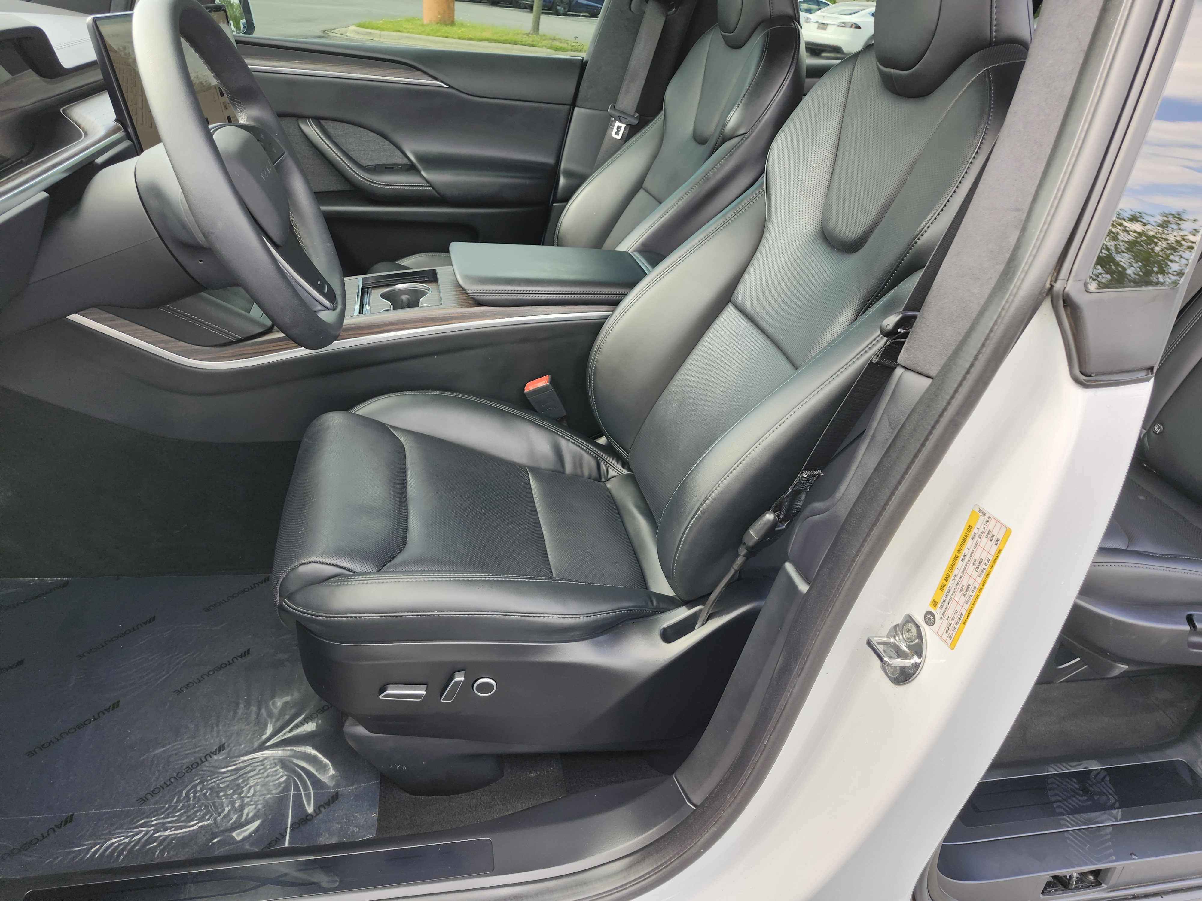 Used 2022 Tesla Model X AWD/4WD image 24