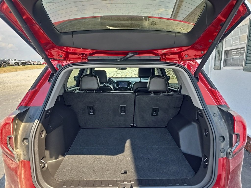 Used 2022 GMC Terrain SLT image 15