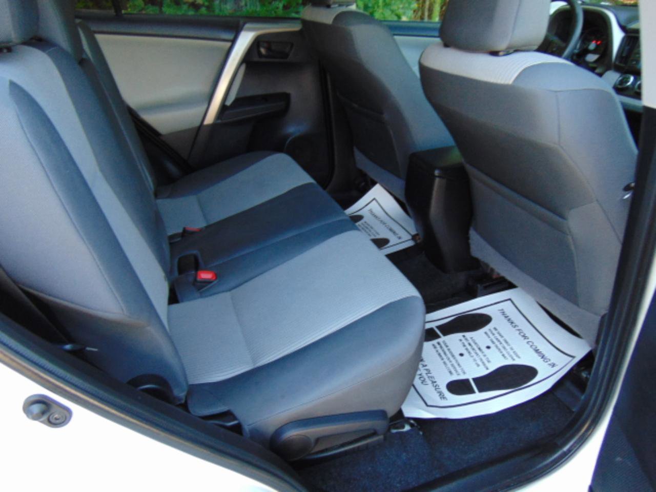 Used 2014 Toyota RAV4 LE FWD image 20