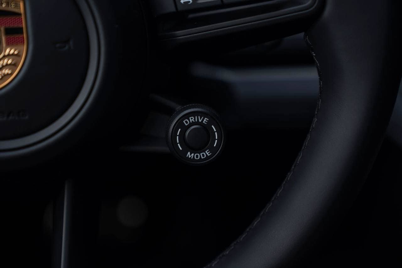 New 2026 Porsche Panamera 4S image 16
