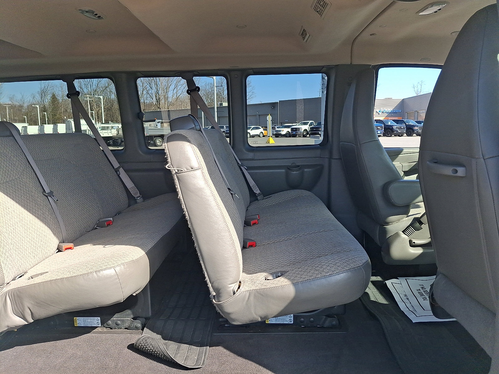 Used 2023 Chevrolet Express 3500 LT w/ LT Preferred Equipment Group image 10