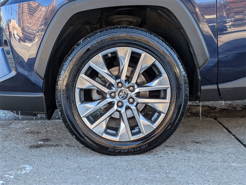 Used 2019 Toyota RAV4 XLE Premium w/ Cold Weather Package image 29