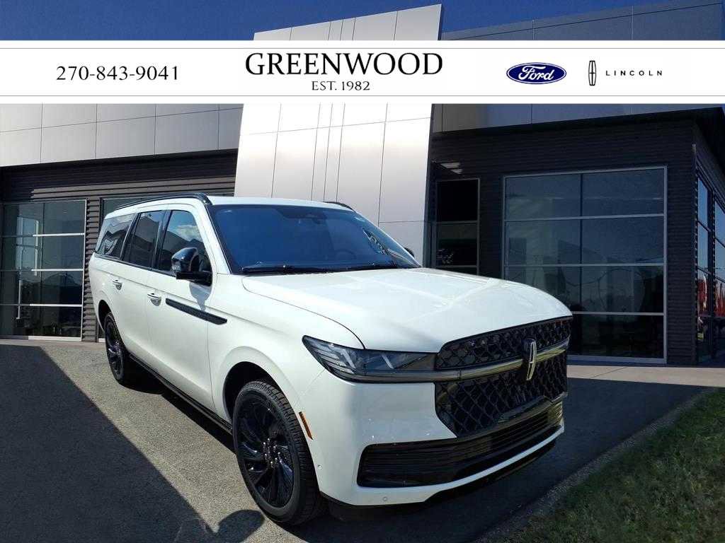 New 2025 Lincoln Navigator L Reserve w/ Jet Appearance Package