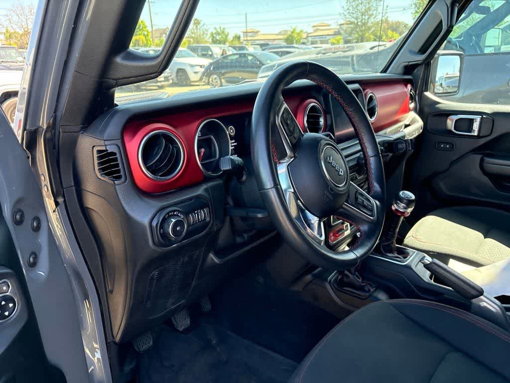 Used 2018 Jeep Wrangler Rubicon AWD/4WD image 10