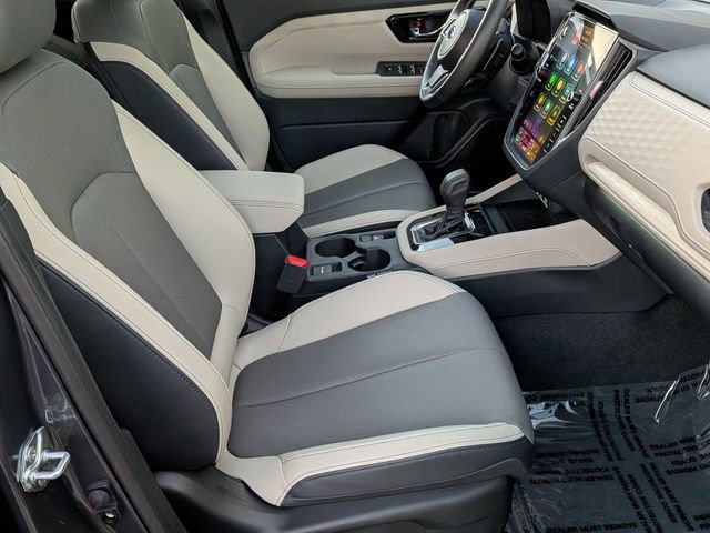 Used 2025 Subaru Forester Limited image 36