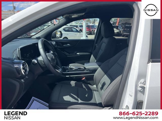 Used 2025 Chevrolet Equinox LT AWD/4WD image 12
