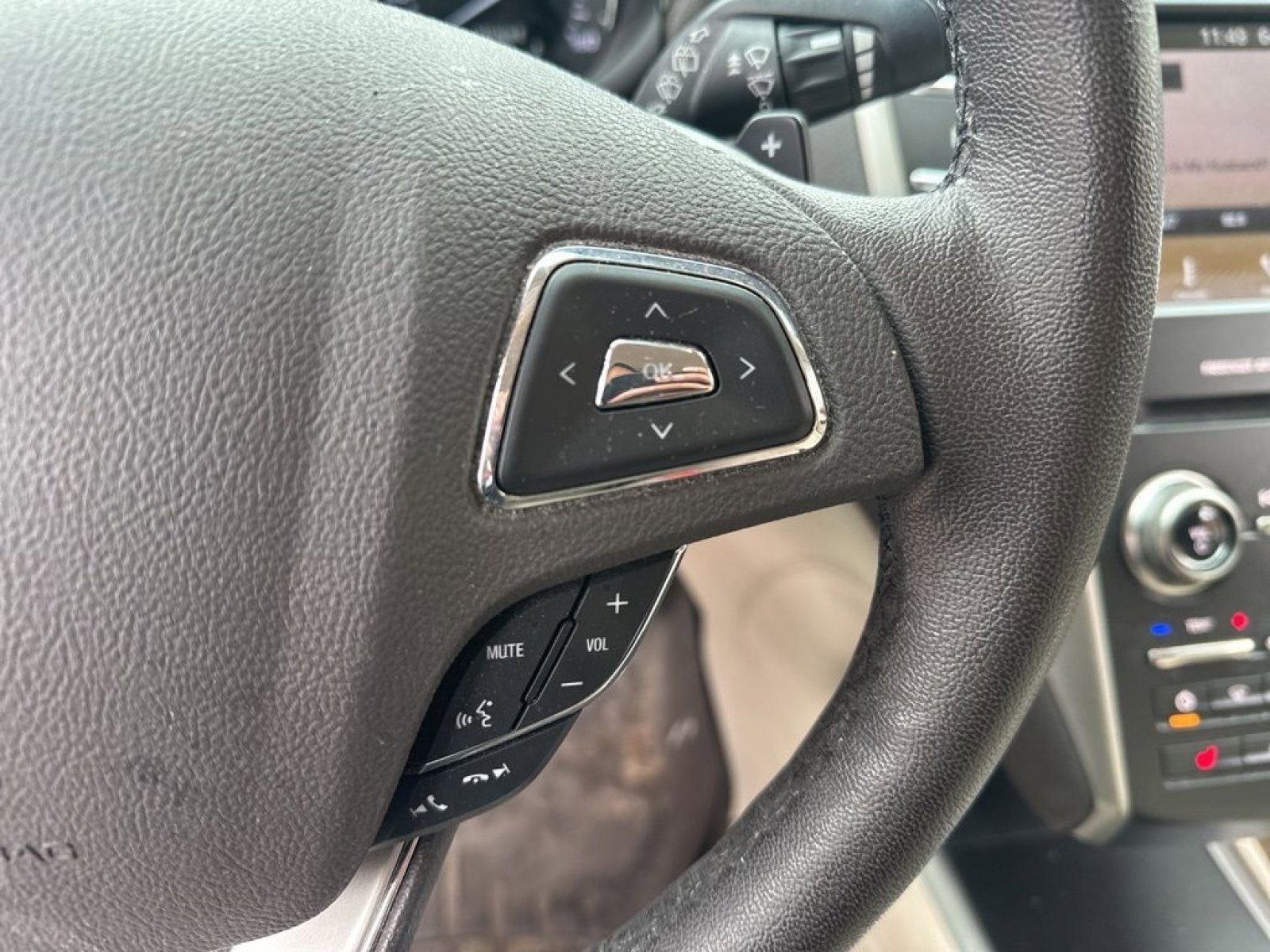 Used 2019 Lincoln MKC Premiere FWD image 21