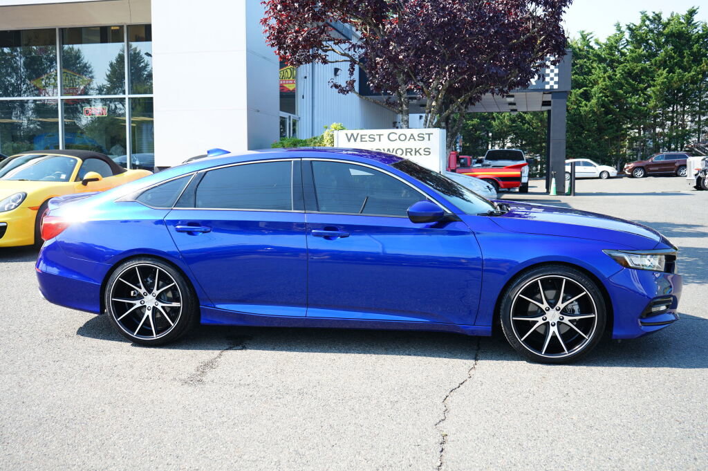 Used 2018 Honda Accord Sport image 6