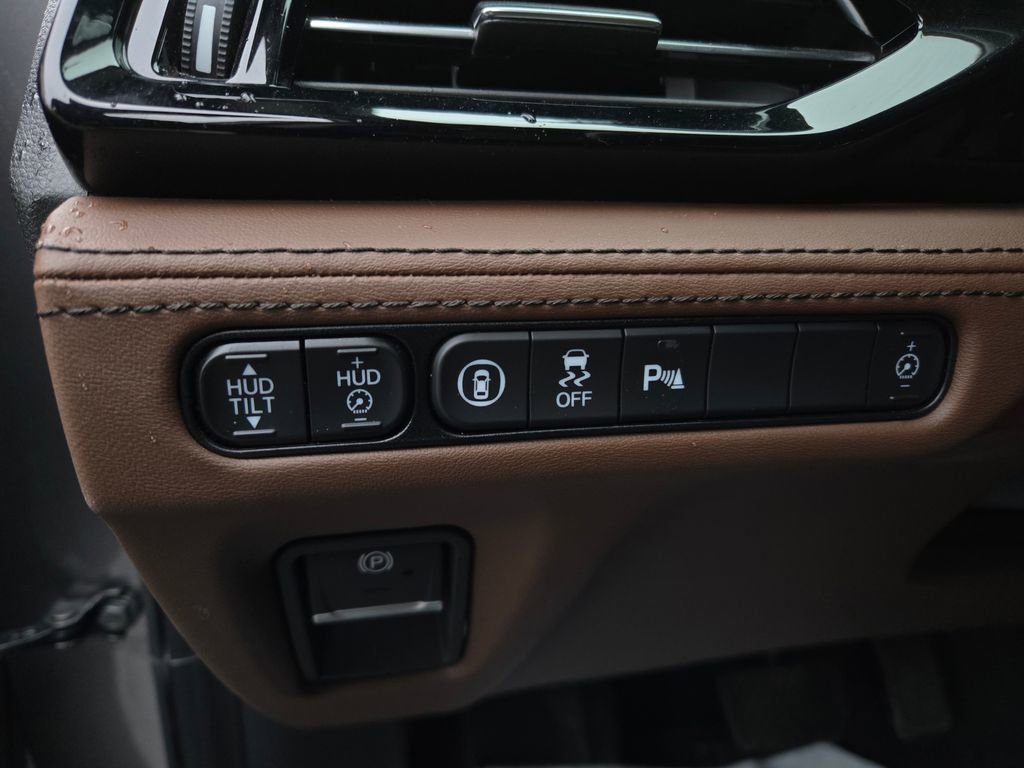 Used 2023 Acura MDX SH-AWD w/ Advance Package image 14