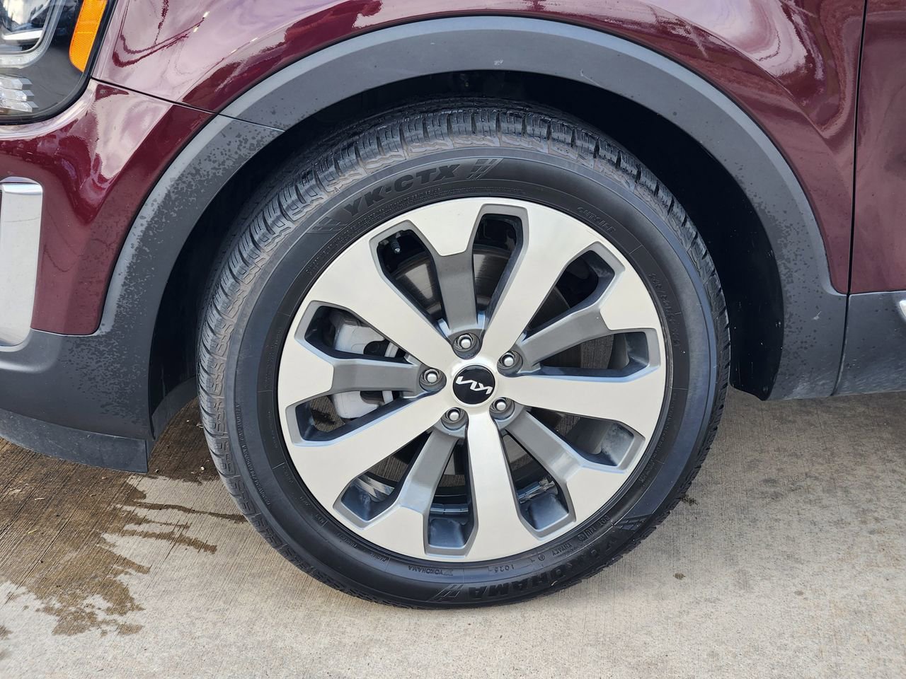Used 2022 Kia Telluride S image 11