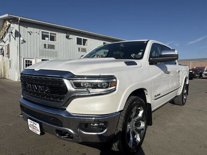 Used 2022 RAM 1500 Limited image 1