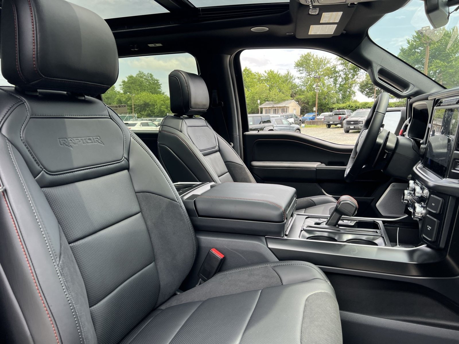 New 2026 Ford F150 Raptor AWD/4WD image 27