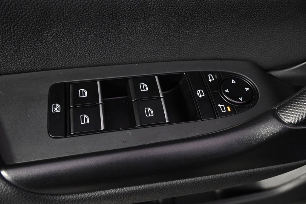 Used 2025 MAZDA CX-50 2.5 Hybrid w/ Premium Plus Pkg image 23