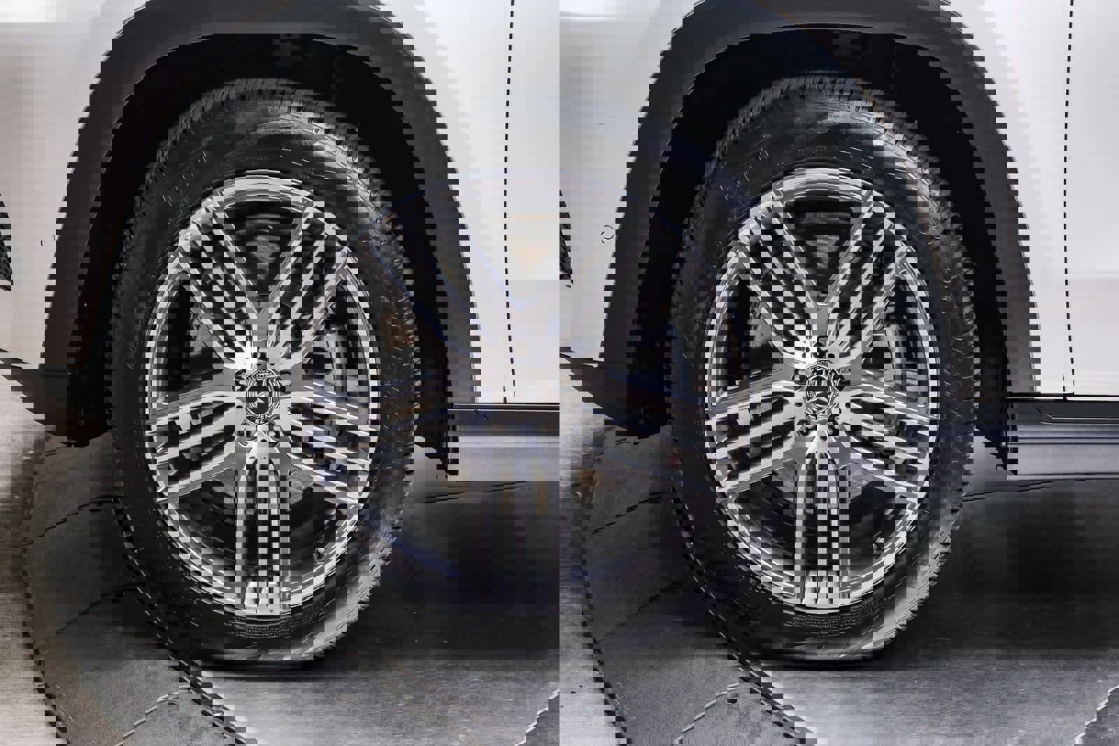 Certified 2023 Mercedes-Benz GLS 450 4MATIC image 10