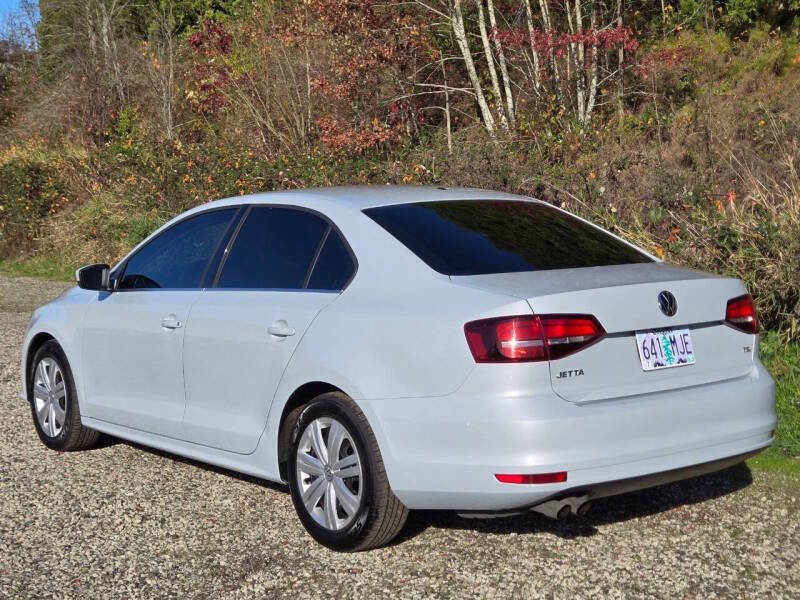 Used 2017 Volkswagen Jetta S image 11