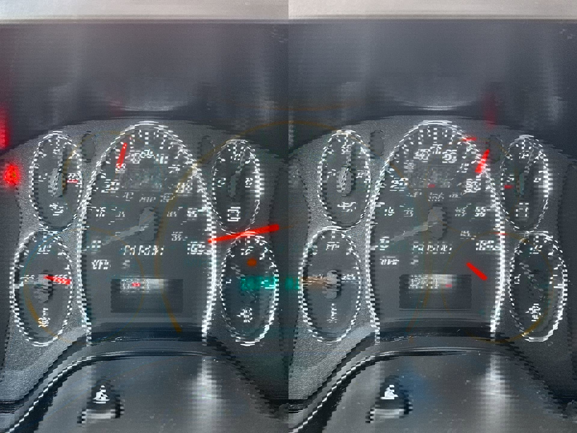 Used 2024 GMC Savana 2500 w/ Driver Convenience Package image 15