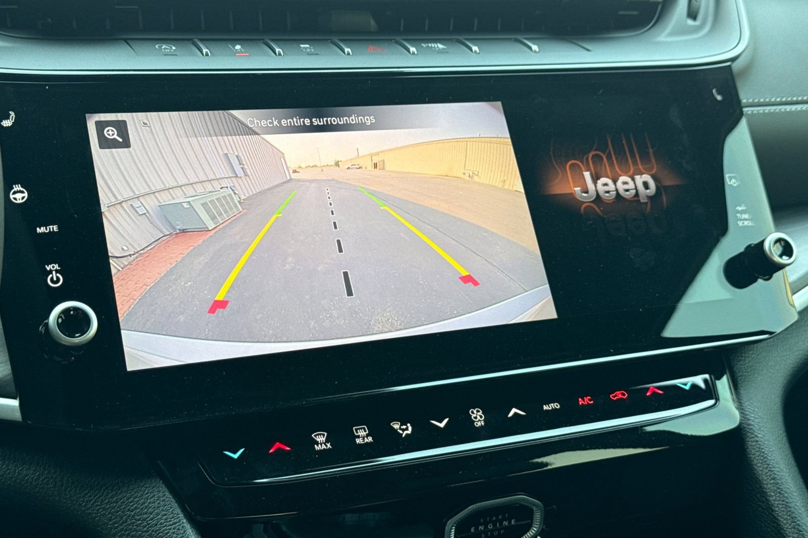 New 2026 Jeep Grand Cherokee Altitude AWD/4WD image 21