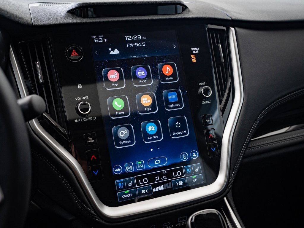 Used 2025 Subaru Outback Touring image 29