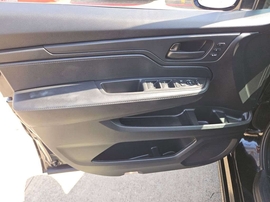 Used 2025 Honda Odyssey Sport-L image 13
