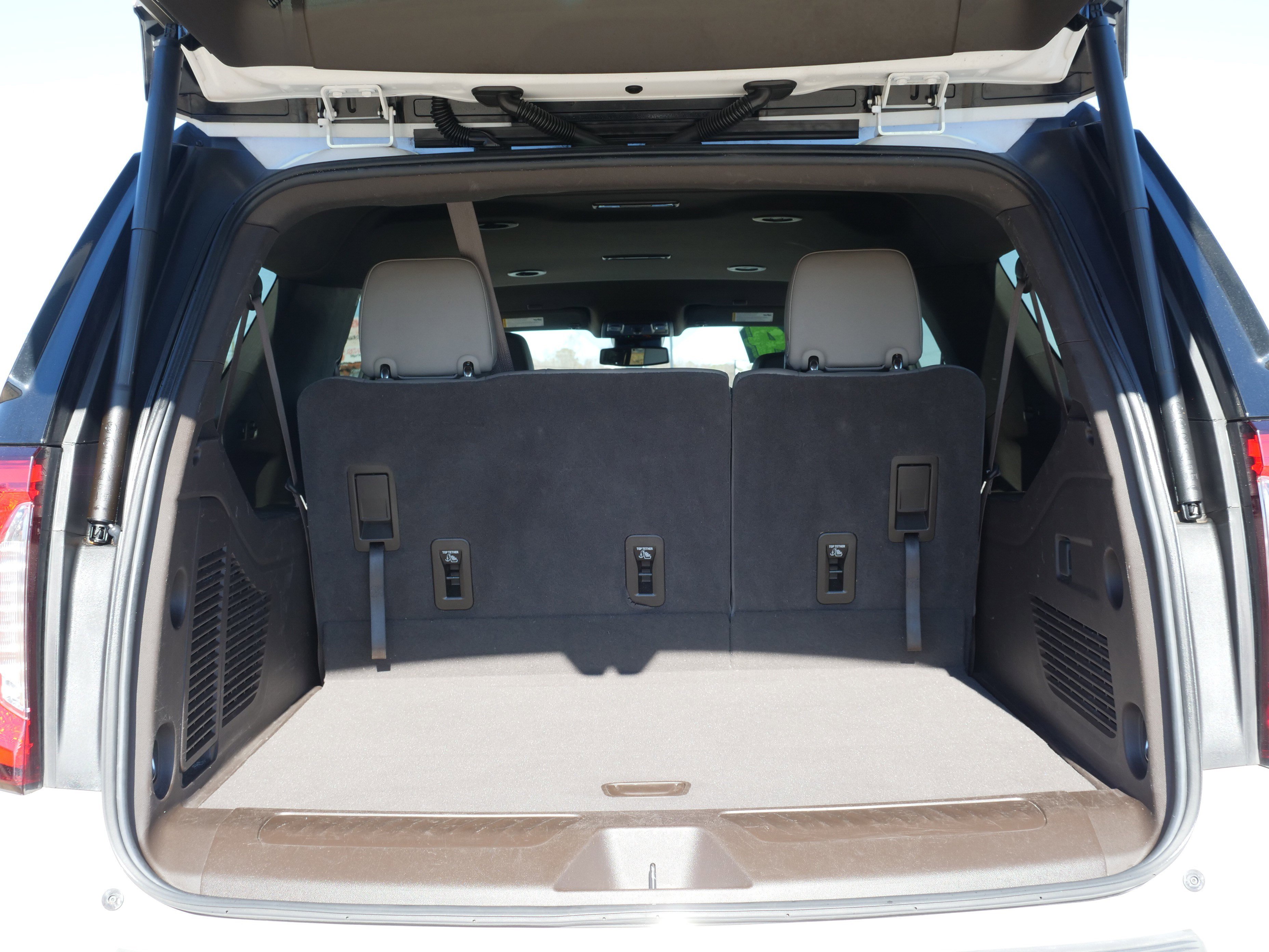 Certified 2024 GMC Yukon XL SLT image 14