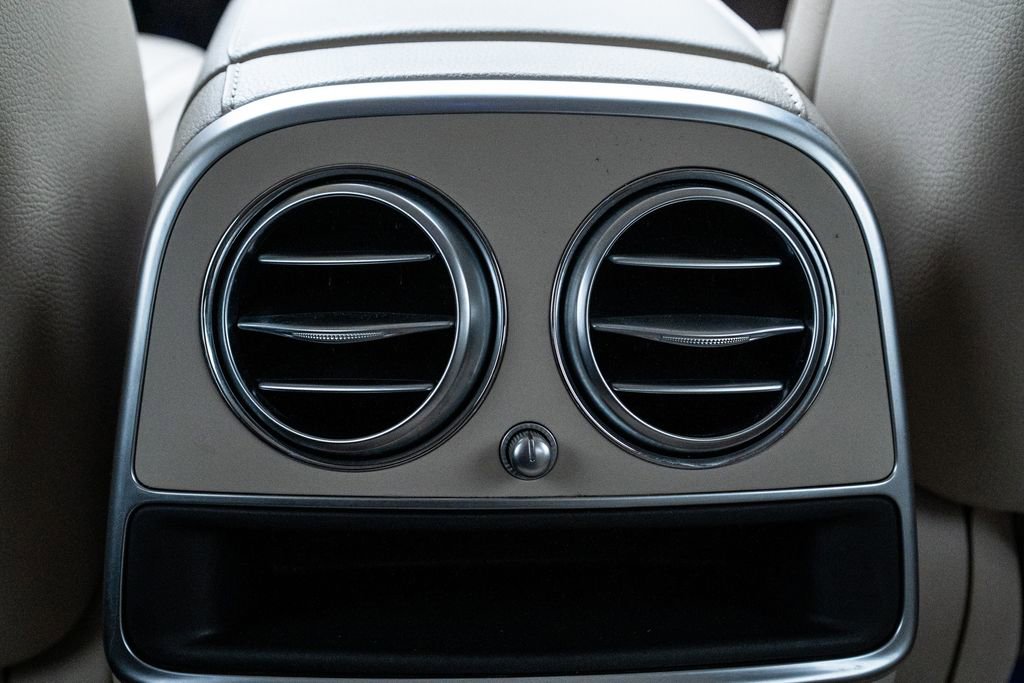 Used 2017 Mercedes-Benz S 550 S 550 image 34